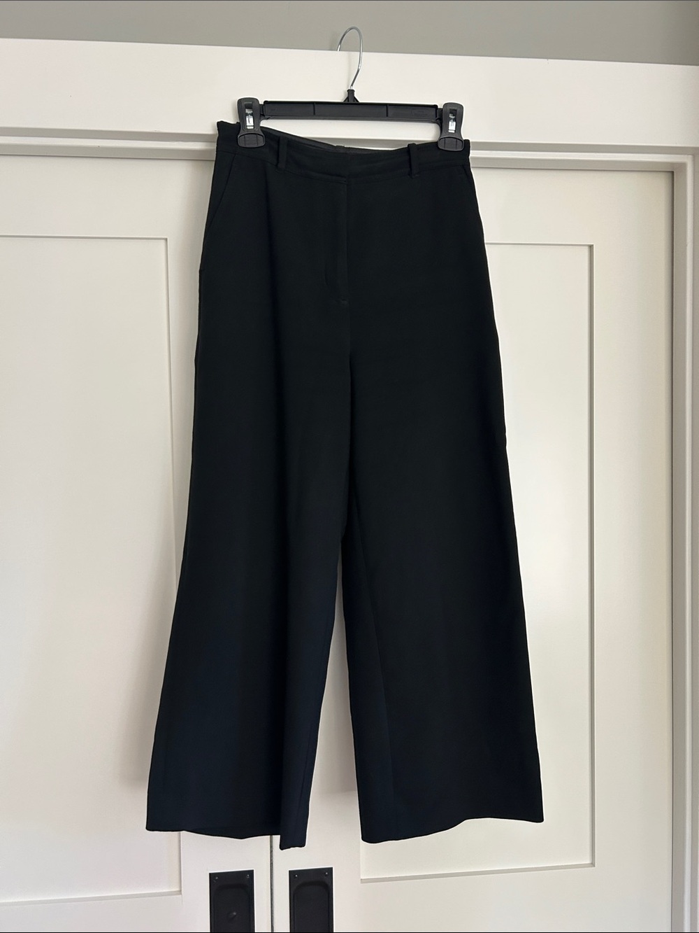 Aritzia babaton High-Rise Wide-Leg Crop Black Women's Pants